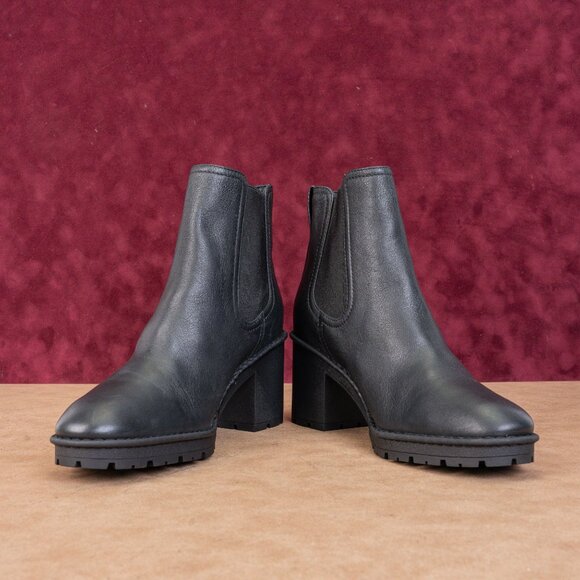 Vince Women Henderson Waterepellent Chelsea Black Leather boots size 9.5EUR 39.5 - Picture 2 of 9